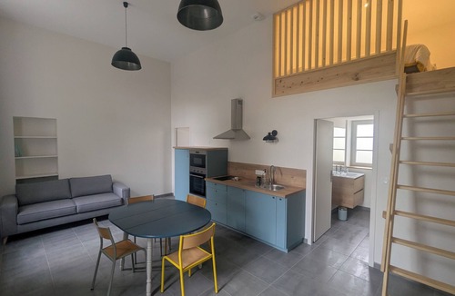 Les Landes-Genusson House | "La Bone École" guesthouse - La Récrée