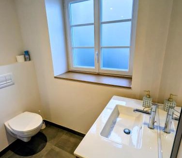 Les Landes-Genusson House | La Bonne Ecole