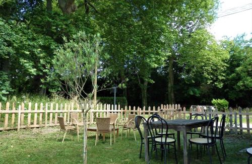 Castelnaudary Bed & Breakfast | La Bonne Planque - Maison éclusière de la Domergue Canal du Midi