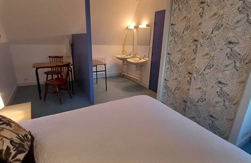 La Bouexiere Apartment | La Bonnerie - The Dream Observatory