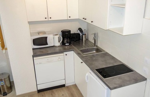 Les Contamines-Montjoie Apartment | La Borgia A, B, C by Interhome