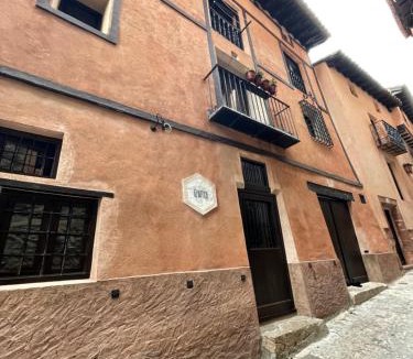 Albarracin Apartment | La Botica