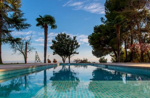 Bellmunt d'Urgell Villa | La Botigueta de Bellmunt