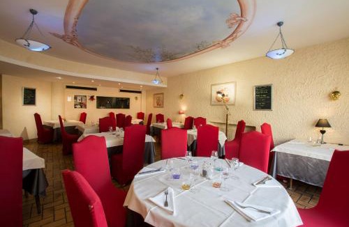 Bressuire Hotel | La Boule d'Or