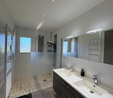 Bressols House | "La Bressolaise" Idéal familles, piscine, calme