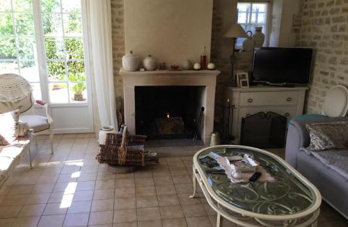 Aignerville Bed & Breakfast | La bretonniere