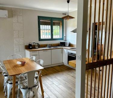 Saint-Julien-sur-Cher House | La Briquette