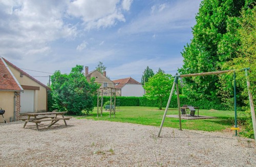 Montfey House | La Brosse Fleury - MONTFEY