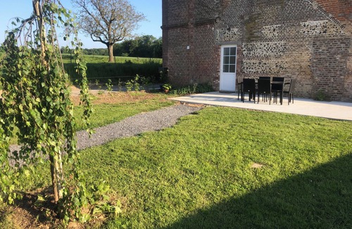 Landouzy-la-Cour House | La Brossière, Gite Dans la Nature, Avec Salle de Jeux Idéal Pour Tous les Temps