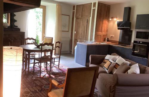 Chateau-Chervix House | La Buchille