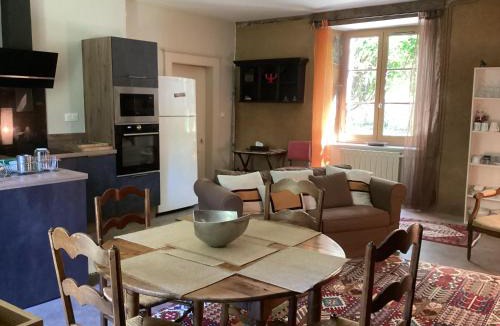 Chateau-Chervix House | La Buchille