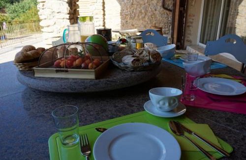 Simiane-la-Rotonde House | La Buisse