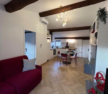 La Demi - Lune Apartment | La bulle au centre de Tassin