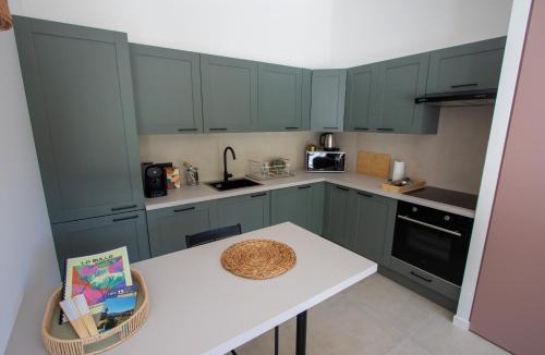 Menton Apartment | La Bulle, cocon douillet rénové