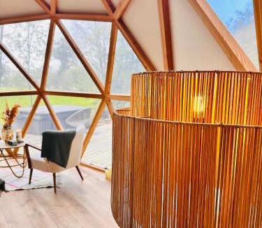 Saint-Georges-Montcocq House | La bulle d'Ostara