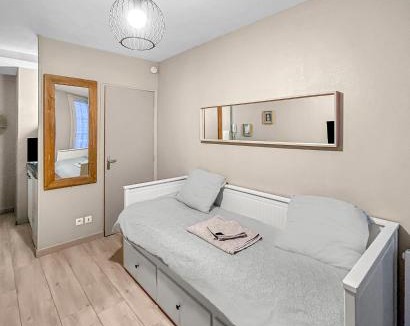 La Fuye-Velpeau Apartment | La Bulle de Tours