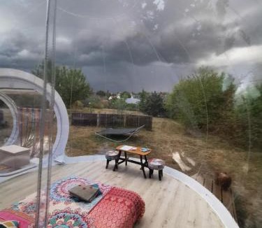 Champmotteux Bed & Breakfast | La bulle des champs