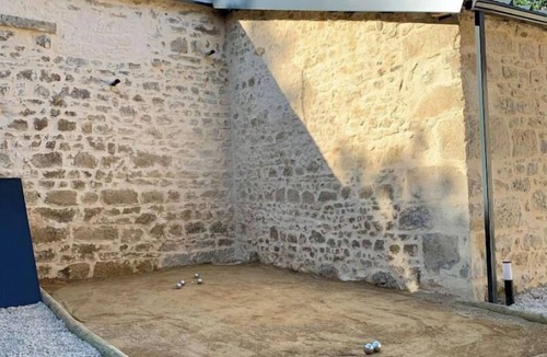 Baslieux-les-Fismes House | La Bulle, High Standing House