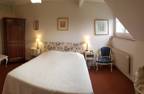 Verton Bed & Breakfast | La Bulle Mathusalem Guest Room on the Opal Coast, 8 km from Berck, 15 km from Le Touquet