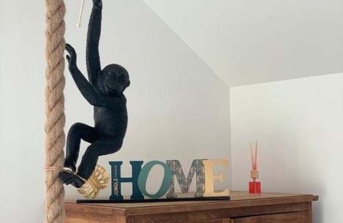 Bassevelle Bed & Breakfast | La bulle suspendue