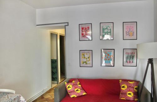 Villeneuve-sous-Dammartin House | La Bullote - Gîtes - Paris Roissy CDG