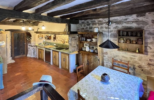 Hermandad de Campoo de Suso House | La Casa de Celada