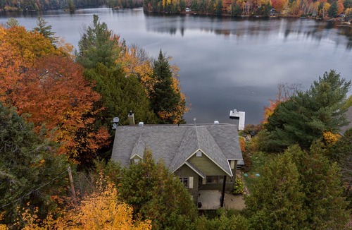 Sainte-Marcelline-de-Kildare Ski Chalet | Lake Leon Chalet