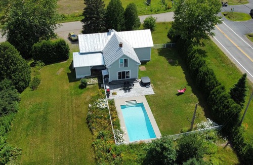 Sainte-Marcelline-de-Kildare Ski Chalet | La Menoua- Piscine- SPA
