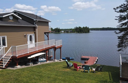 West Nipissing Ski Chalet | Lakefront Chalet - Eagle's Nest
