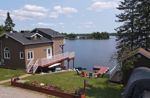 West Nipissing Ski Chalet | Lakefront Chalet - Eagle's Nest