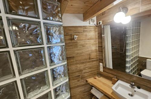 Ribes De Freser Apartment | La cabana - Els Apartaments del bosc