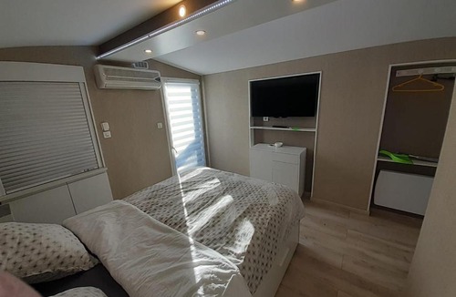 Le Cheylas Other | La cabane à Caillou