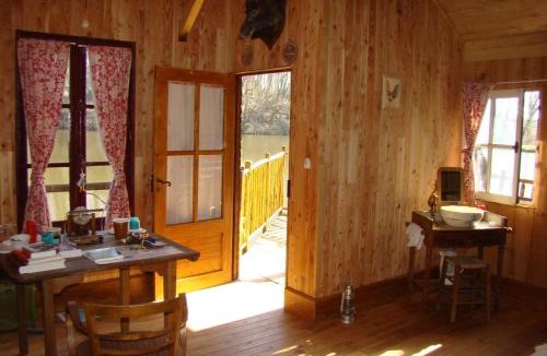 La Geneytouse House | La cabane au bord de l'eau