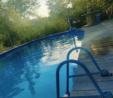 Crepy-en-Valois Ski Chalet | La Cabane Aux Loups