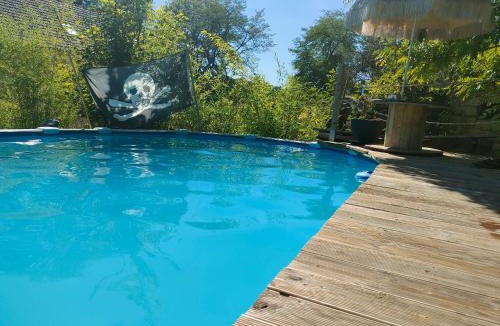 Crepy-en-Valois Ski Chalet | La Cabane Aux Loups