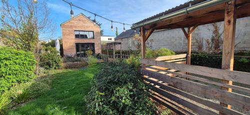 Saint Maurille House | La Cabane Cé