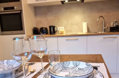 Honfleur Apartment | La Cabane de Champlain | Terrace | City Center | 2 Guests