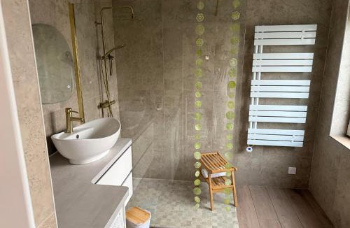 Clery-sur-Somme Apartment | La cabane de Cléry