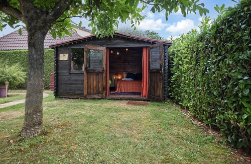 Le Puy-Saint-Bonnet House | La Cabane de l'Explorateur
