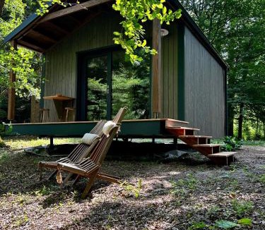 La Ferte-Saint-Aubin Cabin | La cabane du Château