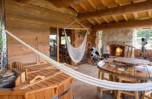 Chennegy House | La Cabane du Trappeur