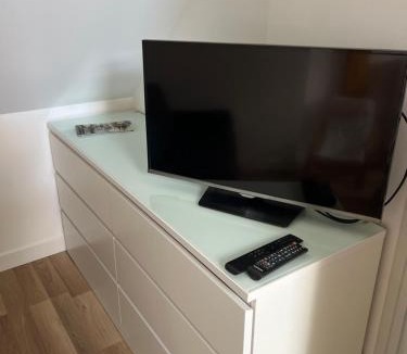 Aubigny-sur-Nere Apartment | La cabane