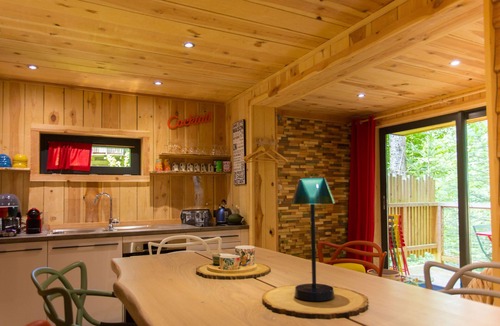 Fournet-Blancheroche Cabin | La Cabane Design Family Spa
