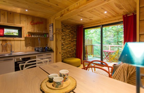 Fournet-Blancheroche Cabin | La Cabane Design Family Spa