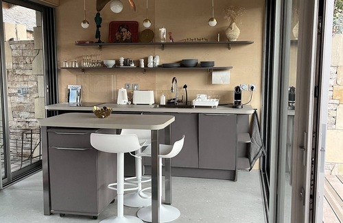 Bozouls Cabin | La Cabane Insolite, Le Dourdou