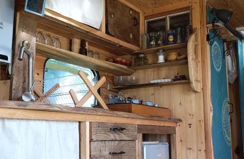 Beyssenac Apartment | la cabane mobile