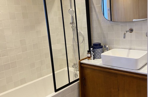 Wissant House | La cabane Wissant, Holiday home in the heart of the village