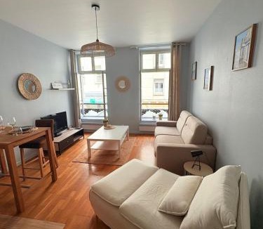 Boulogne-Centre Apartment | La Cabine 17 - Studio Cozy - Centre-Ville & Plage