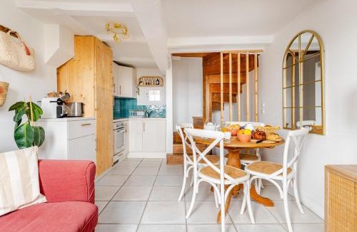 Honfleur House | La Cabine - cœur de Honfleur - vue imprenable