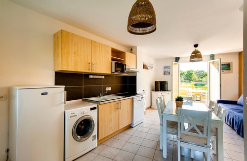 Cabries Apartment | La Cabre d'Or - Duplex climatisé avec piscine partagée